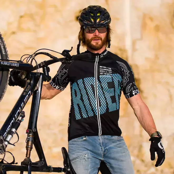 Killertaler Herren Radtrikot Rider schwarz-blau-weiß — cooles Design, handgefertigt in Burladingen