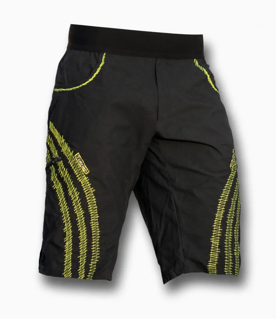 Killertaler Herren Baggy Bike Shorts Enduro schwarz-grün — cooles Design, handgefertigt in Burladingen